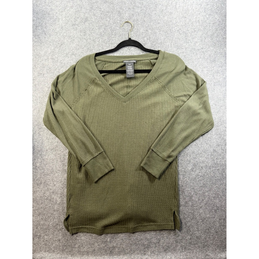 Chelsea & Theodore Olive Green Waffle Knit V-Neck Split Back Top Medium